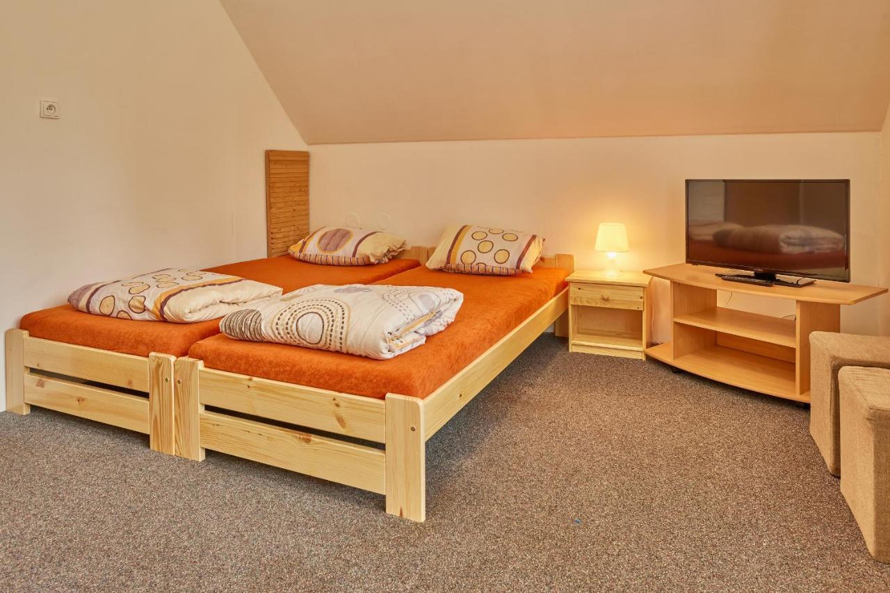 Camp Dolce Hotel Trutnov Exterior photo