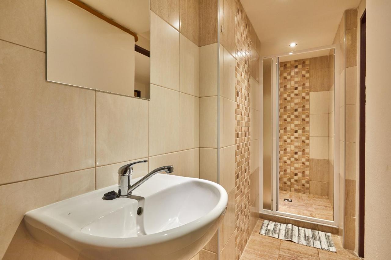 Camp Dolce Hotel Trutnov Exterior photo